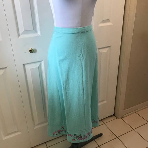 Birch Hill Aqua Linen/Rayon Skirt Floral Embroider - Picture 3 of 8